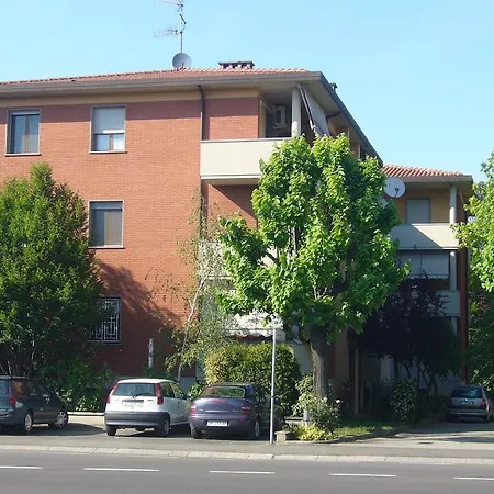 Lägenhet Feeling At 4*